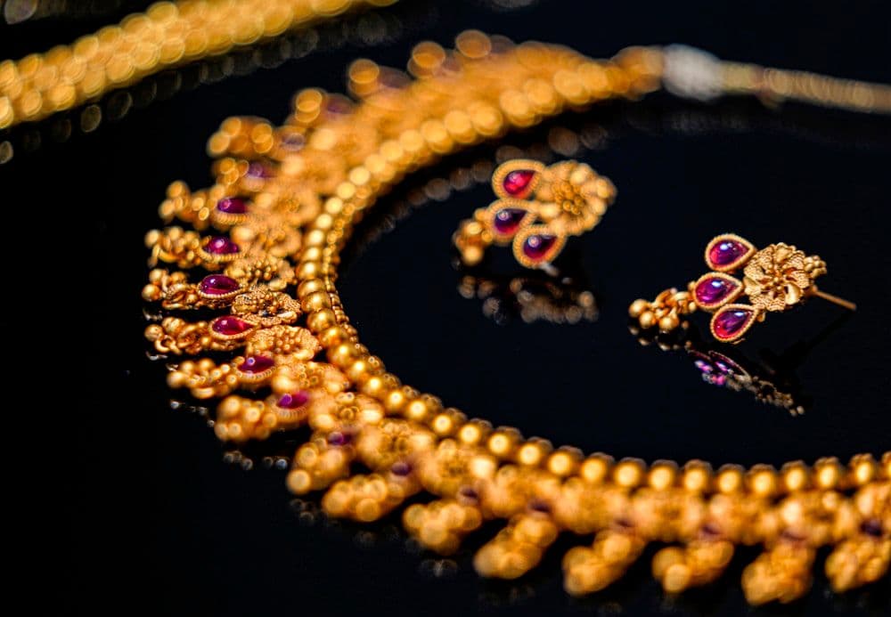 Review: Using AIVX for AI Jewellery Product Shoots